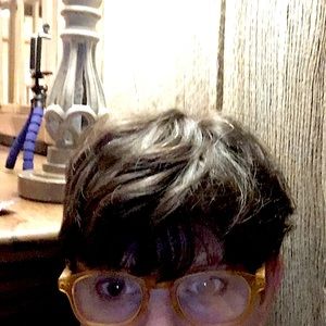 Meet your Posher, Julie